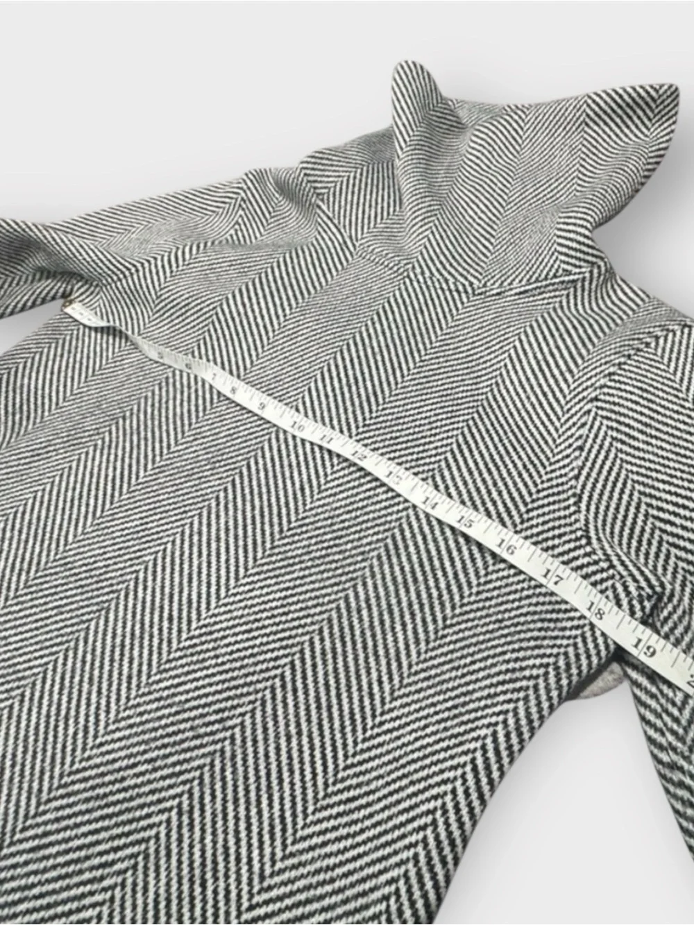 J.Crew Herringbone Funnel Neck Fleece Pullover Gray Black Women’s Small Cozy